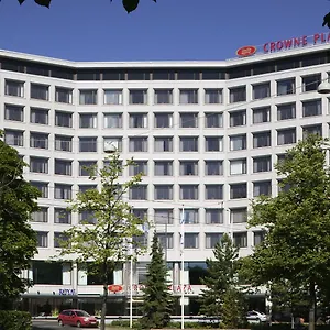 מלון Crowne Plaza - Hesperia By Ihg