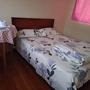  Habitación en casa particular Camry Backpackers佳美背包客旅馆 Ecuador